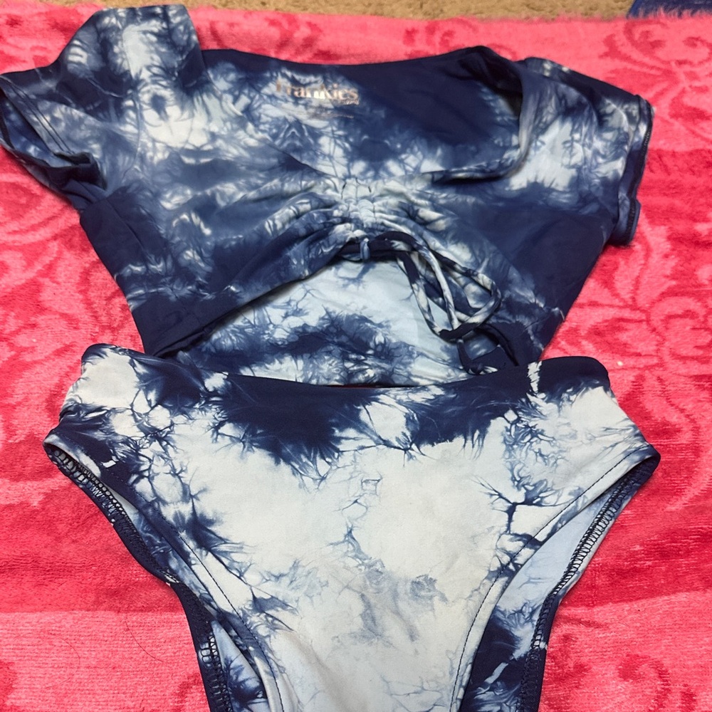 Frankie’s bikinis Blue Tie-Dye Bikini Set